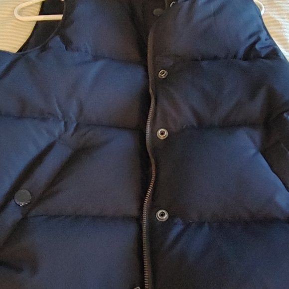 J Crew Puffer Vest - Picture 5 of 5